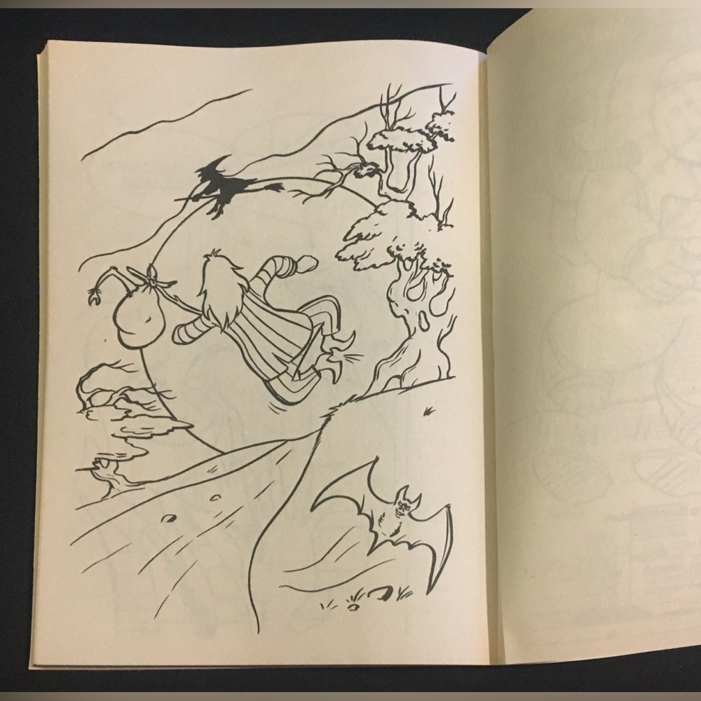 Collector’s Item: Vintage 90s Coloring Book Beetlejuice - Picture 10 of 16